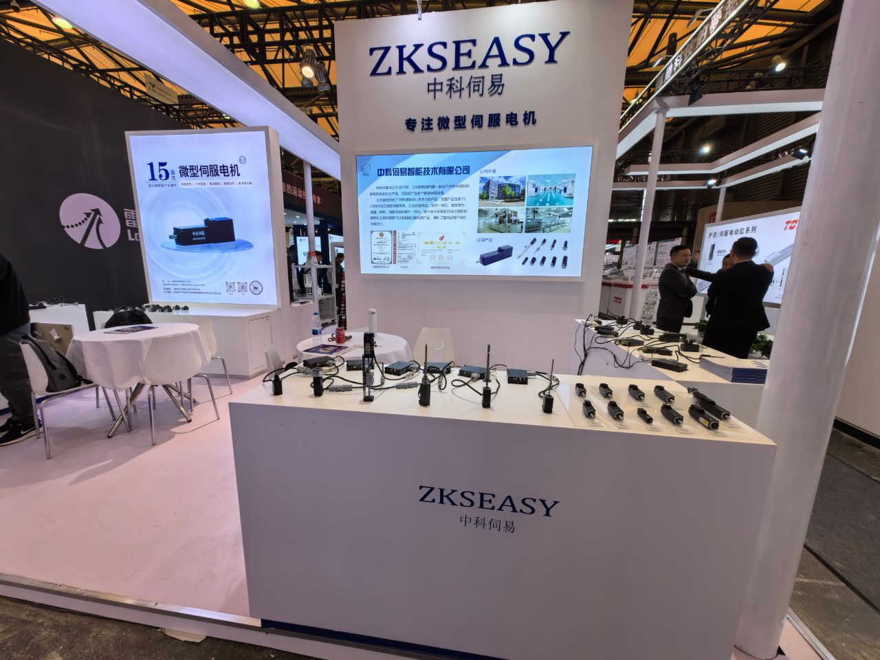 上海慕尼黑电子生产设备展盛大开幕，我司E2-2602展位创新产品引瞩目